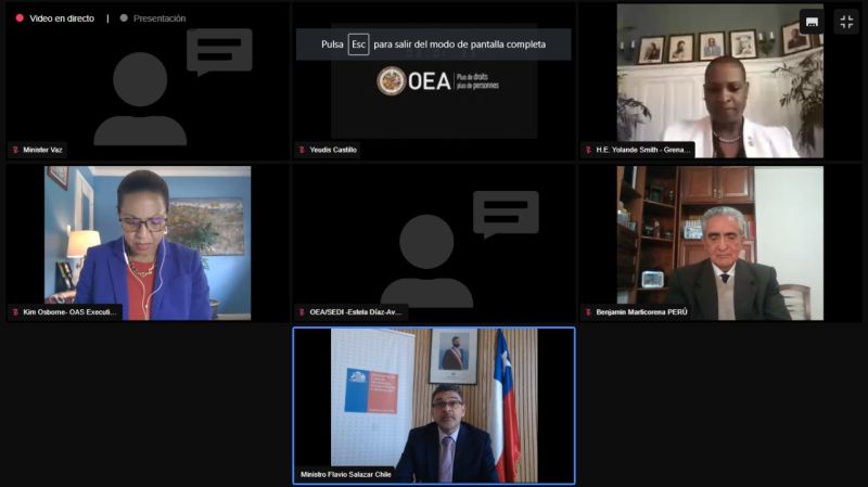 Autoridades chilenas participan de reunión APEC